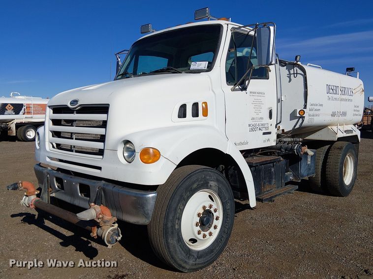 1999 Sterling L7501 water truck - EE5181
