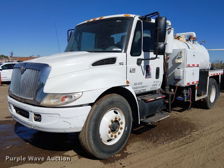 2007 International MA025 tank truck - EU2636