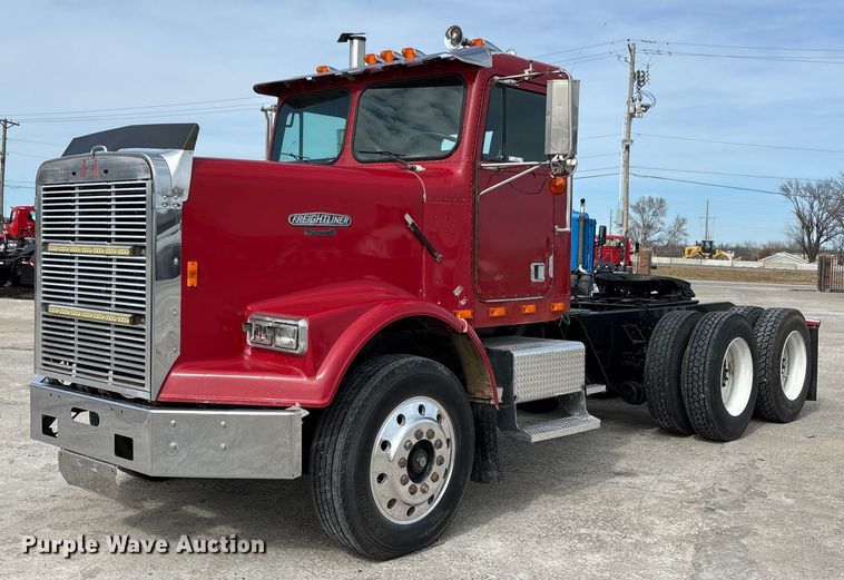 1987 Freightliner FLC semi truck - FB3518