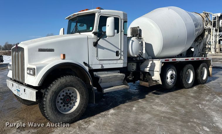 2006 Kenworth W9 Series ready mix truck - FK1602