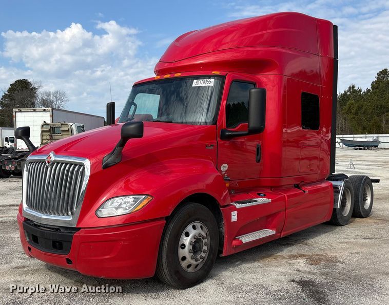2019 International LT625 semi truck - YA1695