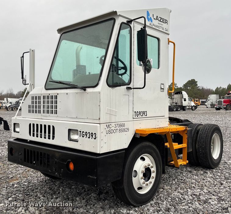 2005 Kalmar Ottawa yard truck - YA1894