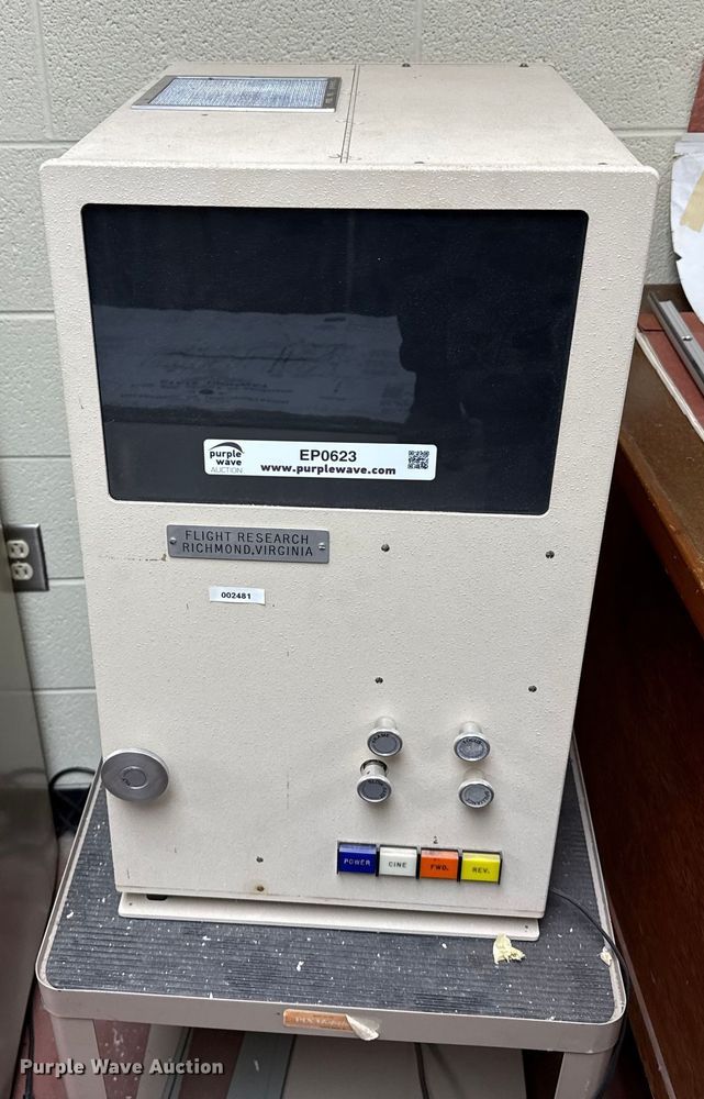 1976 3M microfilm reader - EP0623