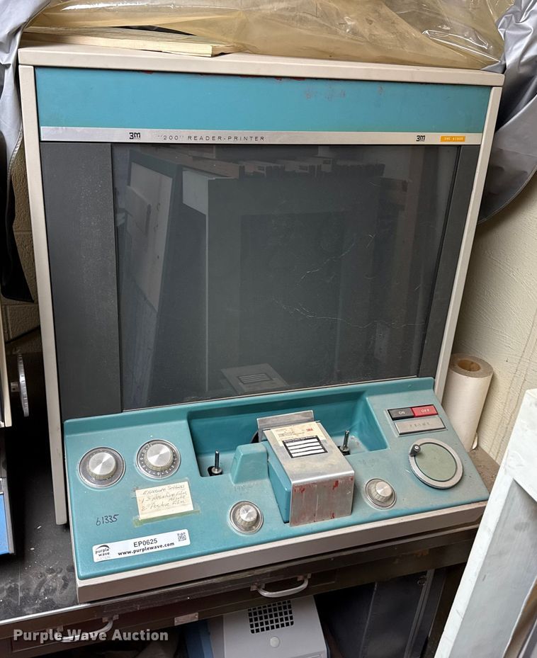 1984 3M microfilm reader - EP0625
