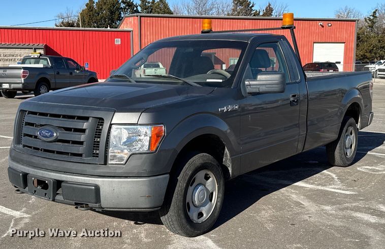 2009 Ford F150 pickup truck - EP2925