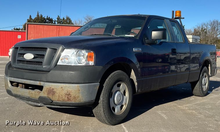 2007 Ford F150 Ext. Cab pickup truck - EP2935