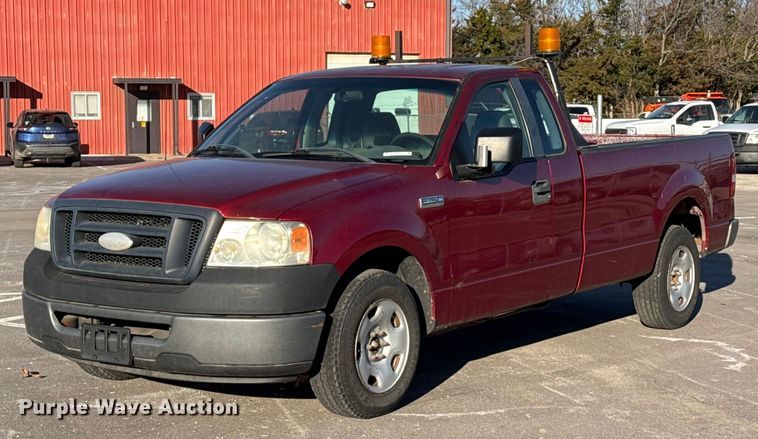 2008 Ford F150 pickup truck - EP2937