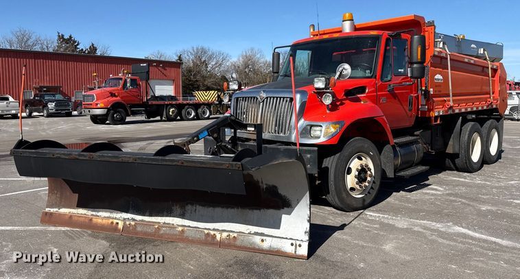 2007 International 7400 dump truck - EP2958