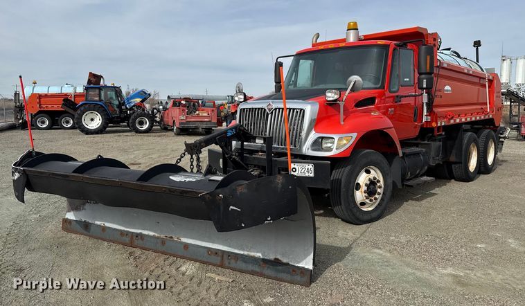 2007 International 7400 dump truck - EP2976