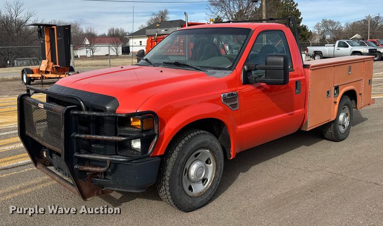 2009 Ford F250 Super Duty utility bed pickup truck - ER2426