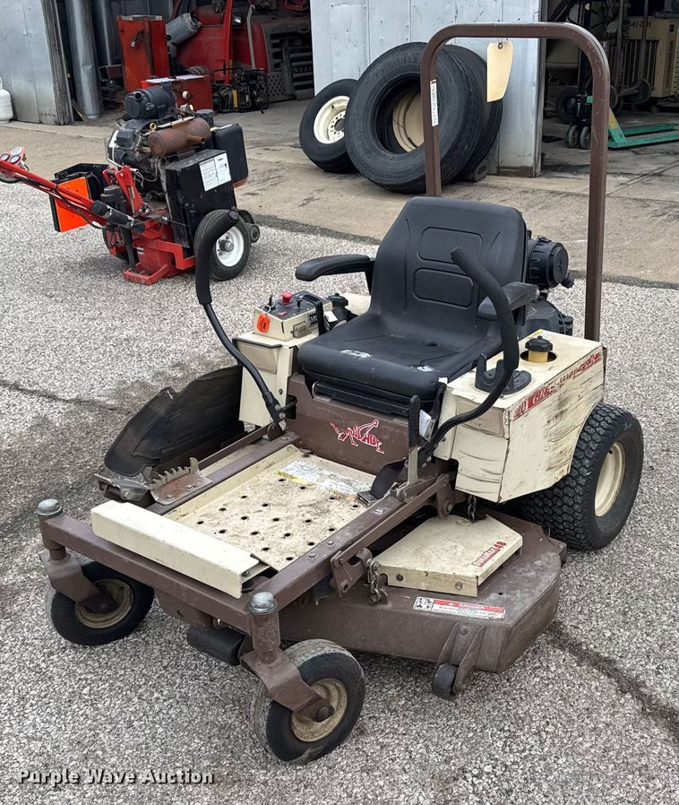 Grasshopper 120 ZTR lawn mower - FB0775