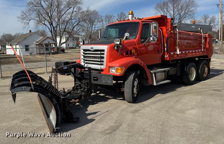 2006 Sterling dump truck - FB0786