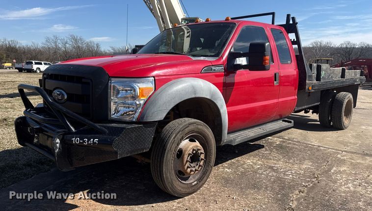 2012 Ford F550 Super Duty Ext. Cab flatbed truck - DQ4283