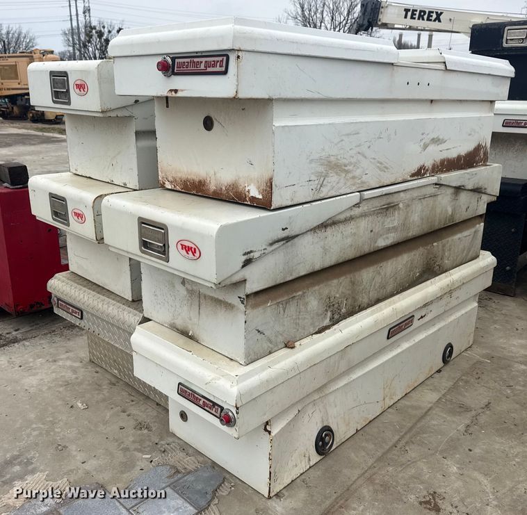 (6) toolboxes - DQ4297