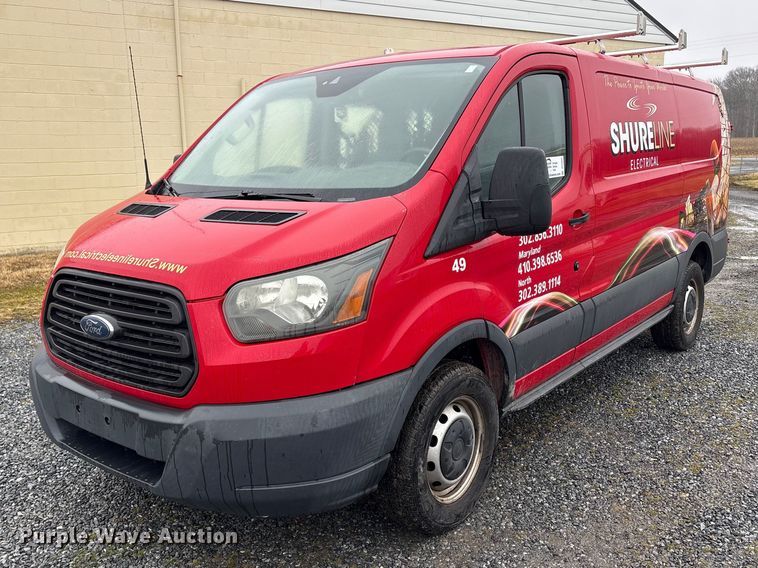 2015 Ford Transit 250 van - DT2847