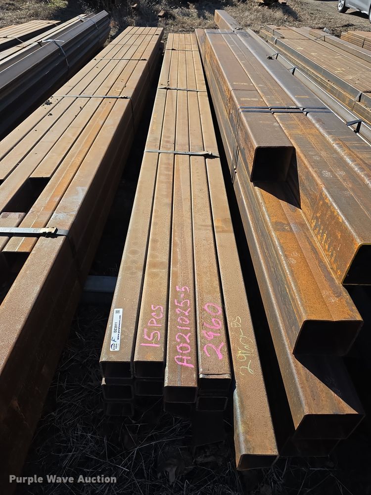 (15) pieces of tubing - DZ3911