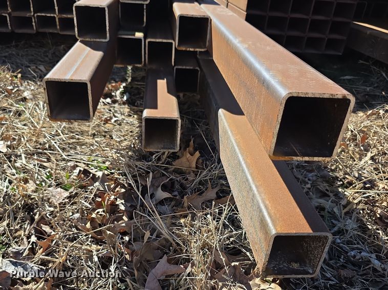 (20) pieces of tubing - DZ3925