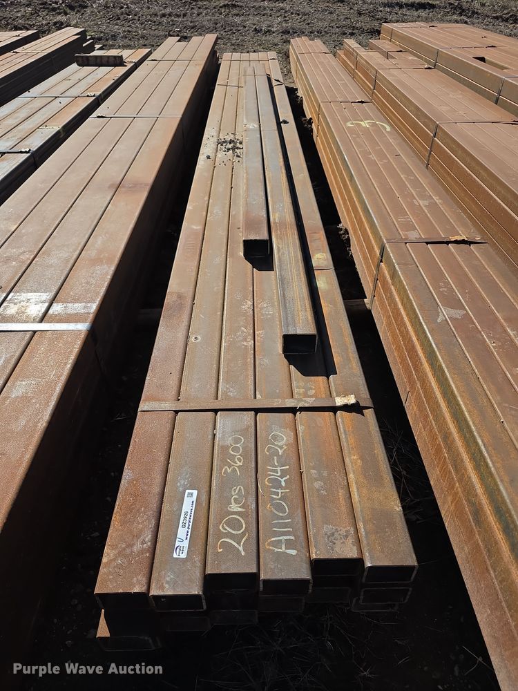 (20) pieces of tubing - DZ3926