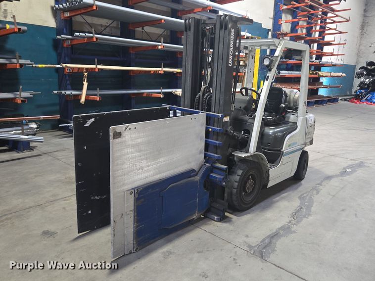 2017 UniCarriers PF50 forklift - EA5461