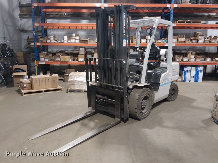 2016 UniCarriers PF70 forklift - EE5207