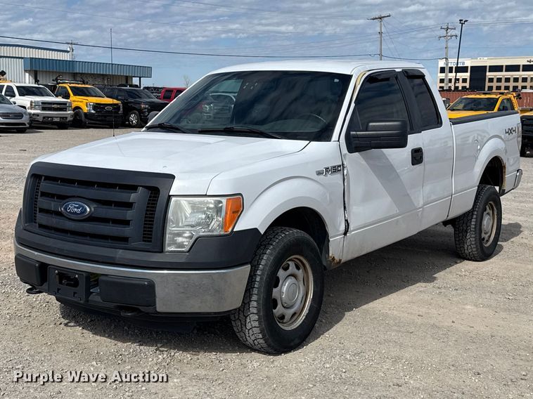 2012 Ford F150 Ext. Cab pickup truck - ES5863