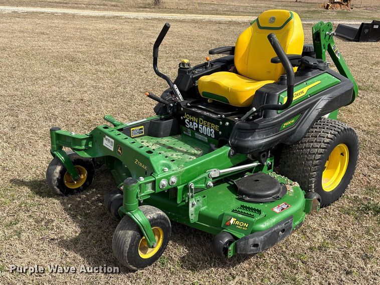 2024 John Deere Z930M ZTR lawn mower - ES8614