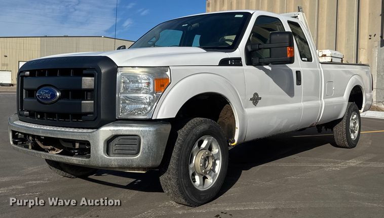 2014 Ford F250 Super Duty XL Ext. Cab pickup truck - ET1565