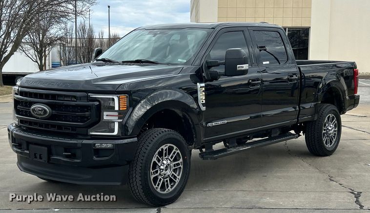 2022 Ford F250 Super Duty Crew Cab pickup truck - ET6996