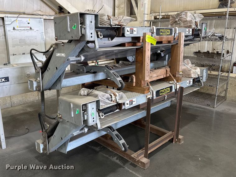 (2) Maxon GPTLRW Tuck-A-Way end gate lifts - EV7530