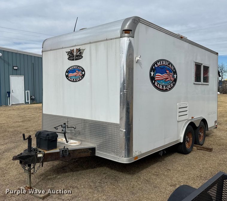 2009 Vintage trailers OL816 concession trailer - FB0814