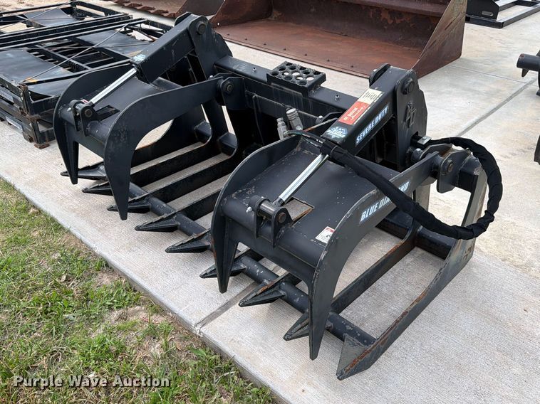 Blue Diamond 106450 skid steer grapple bucket - FB7996