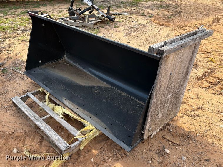 Bobcat GP 1.9M BT skid steer bucket - FB8001