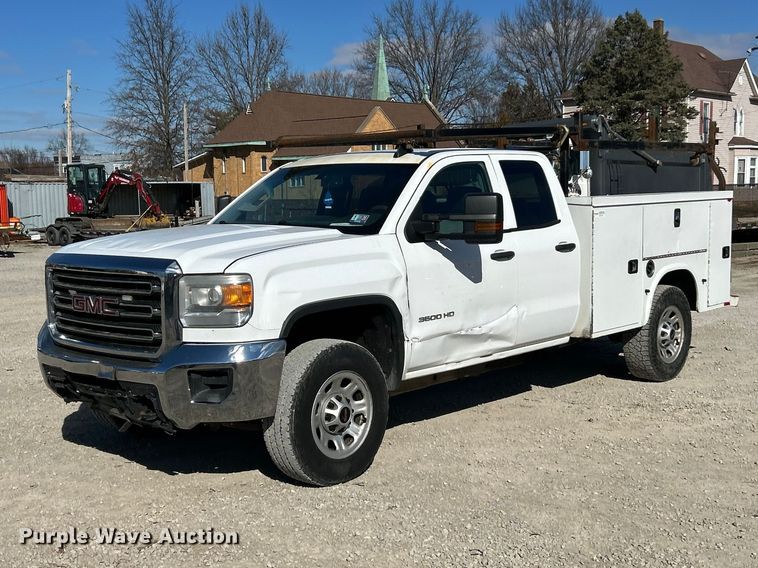 2015 GMC Sierra 3500HD Ext. Cab utility bed pickup truck - FC5065