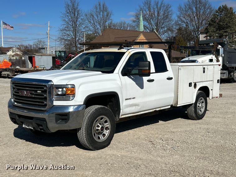 2015 GMC Sierra 3500HD Ext. Cab utility bed pickup truck - FC5066