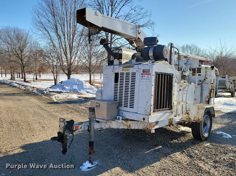 2020 Bandit wood chipper - NK9832