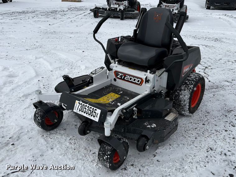 2025 Bobcat ZT2000 ZTR lawn mower - YA1995