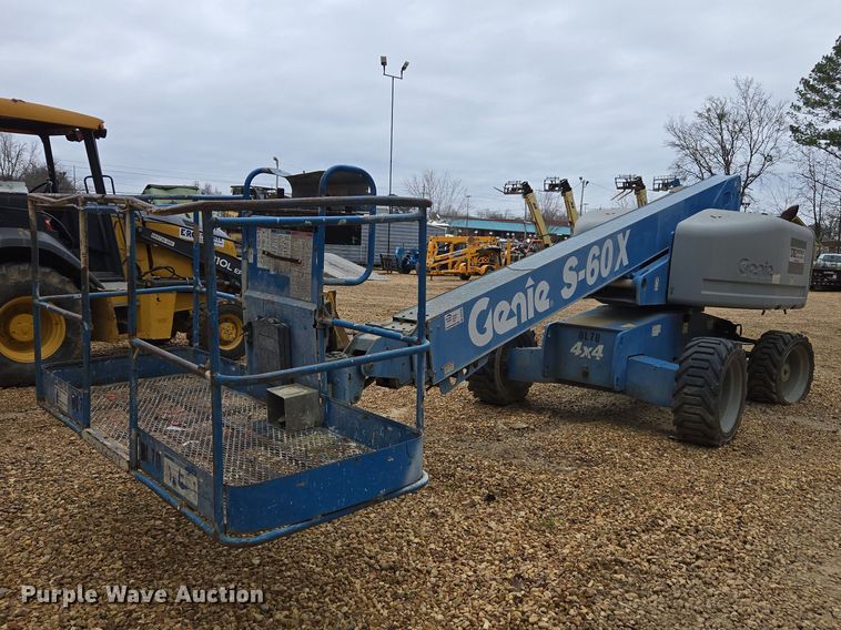 2014 Genie S-60X boom lift - DU2738