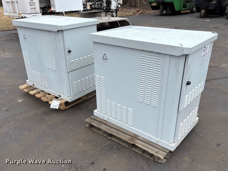 (2) Delta ESOG150-PCA01 generators - DV0819