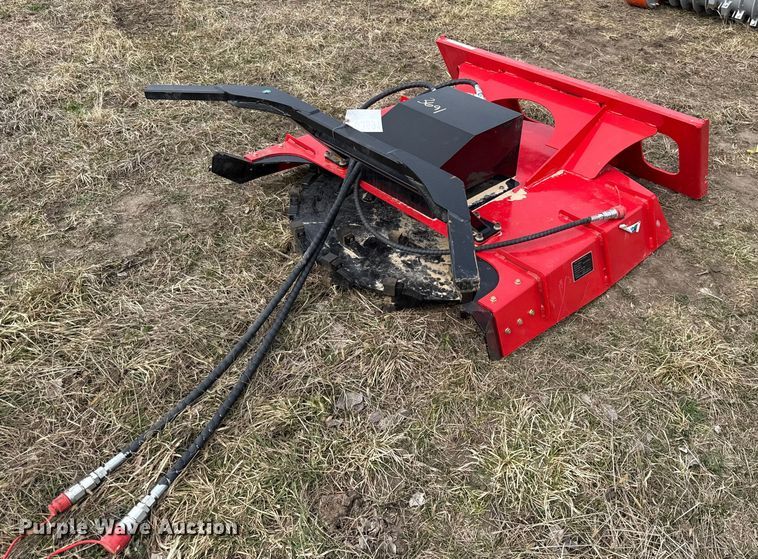 2025 Future X-DM43 skid steer brush mower - DZ4365