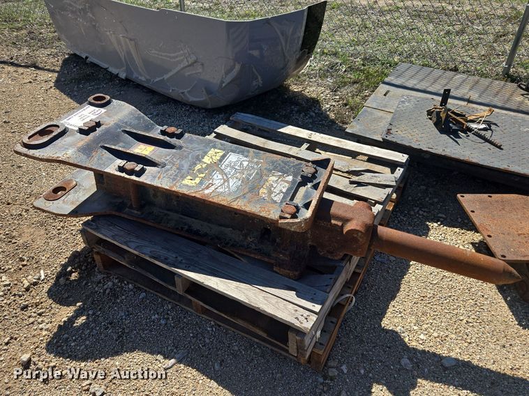 Huskie HH1000-2 breaker - EA5459