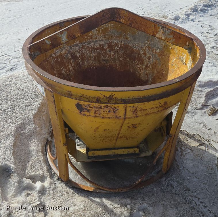 Heltzel concrete bucket - EB1316