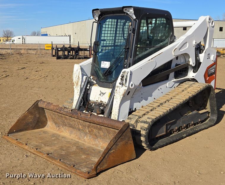 2024 Bobcat T770 tracked skid steer loader - EB1329