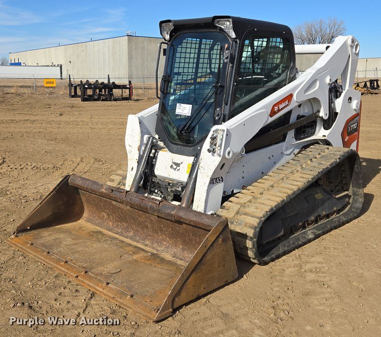 2024 Bobcat T770 tracked skid steer loader - EB1331