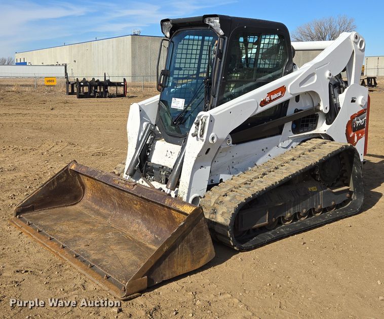 2024 Bobcat T770 tracked skid steer loader - EB1332