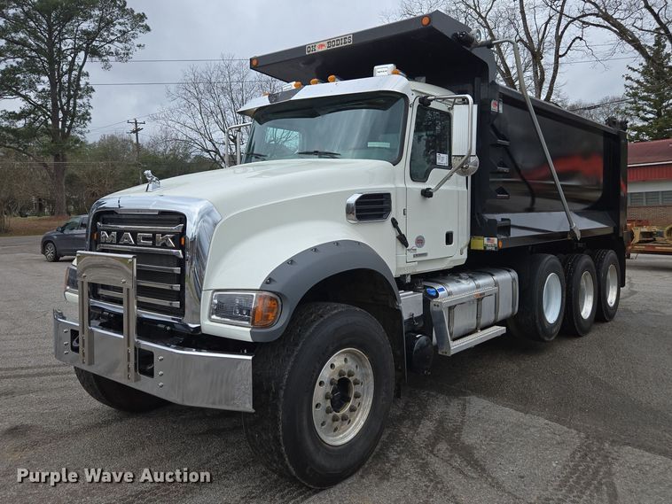 2025 Mack Granite dump truck - EB6493
