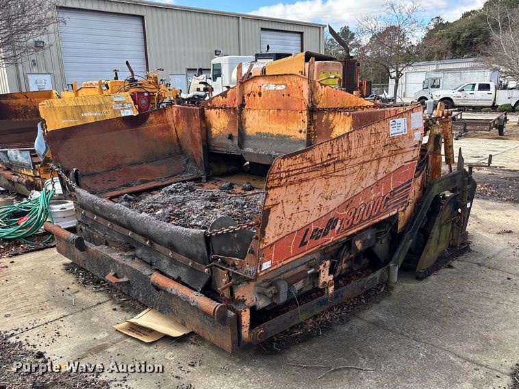 Lee Boy 8000C paver - EF0993