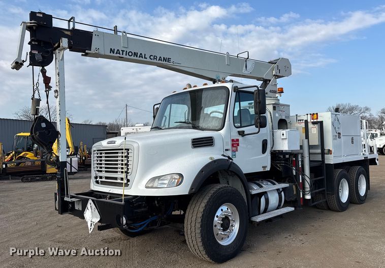 2012 Freightliner Business Class M2 crane truck - EG2093
