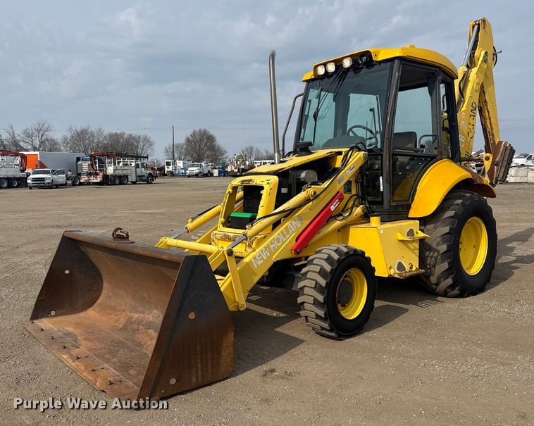 New Holland LB75B backhoe - EG2097