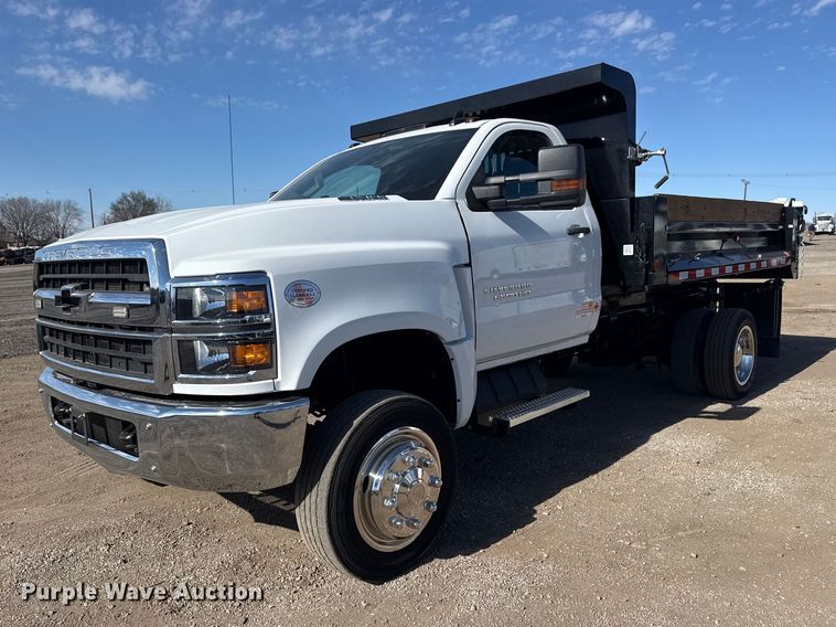 2023 Chevrolet Silverado 6500HD dump truck - EG2129