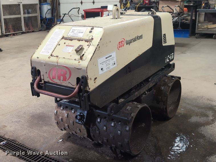 Ingersoll Rand TC-13 trench compactor - EG2693
